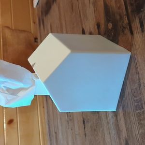 Adorable Cube Facial Tissue Cover.